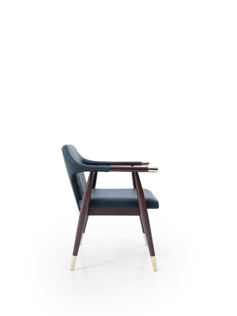 product-media-img